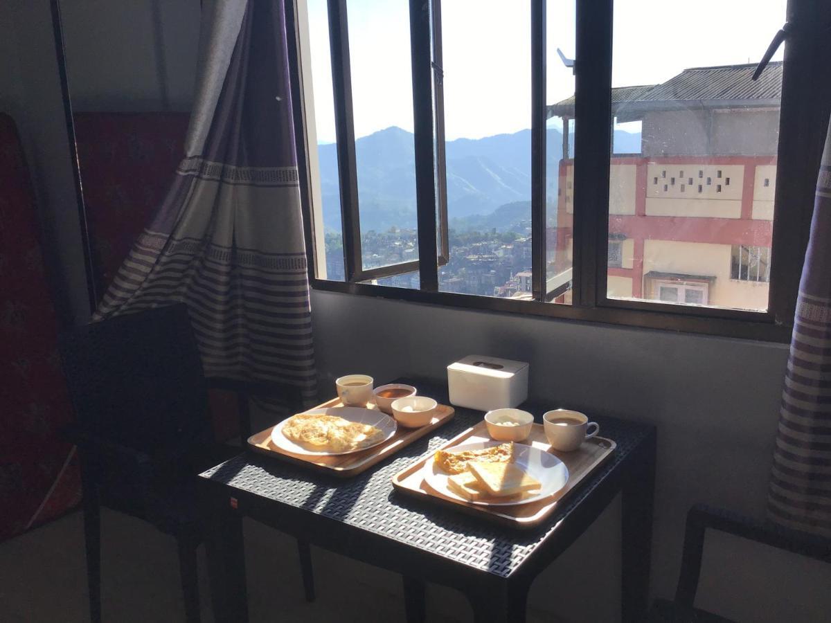 The 1998 Homestay Āīzawl Buitenkant foto