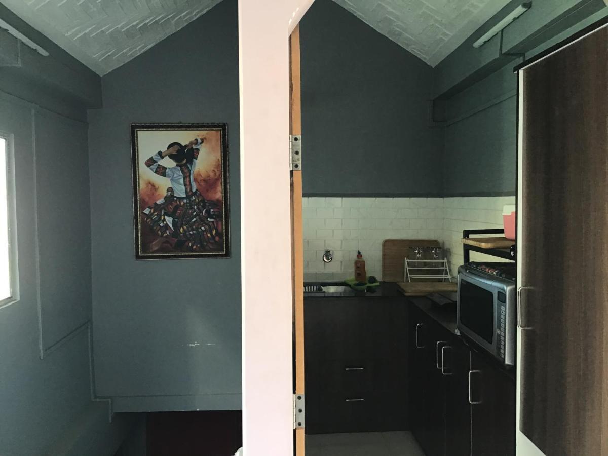 The 1998 Homestay Āīzawl Buitenkant foto
